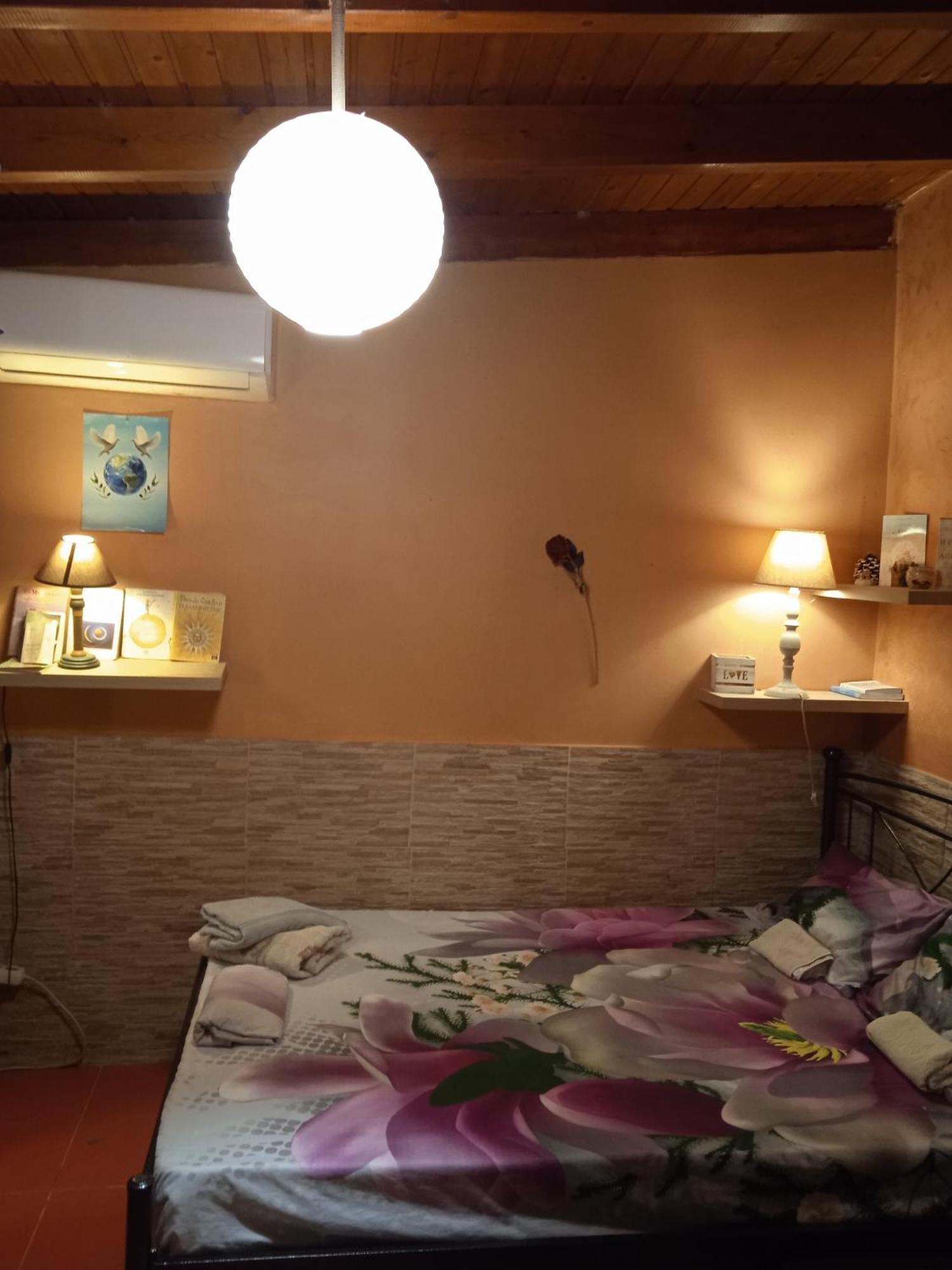 Το Μικρό Σπίτι Στη Φάρμα! Apartment Acharnes Room photo